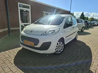 PEUGEOT 107 1.0 BLUE LEASE   airco / 5 deurs 