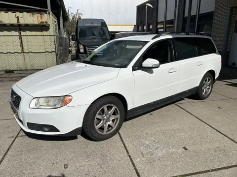 Volvo V70 2.0D Kinetic (bj 2008)