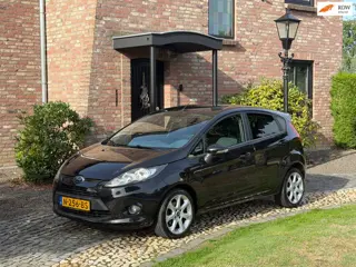 Ford Fiesta 1.25 Titanium Airco PDC 5-drs Zwart