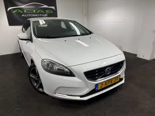 Volvo V40 2.0 D4 Kinetic Business - PDC - Navi - NAP - APK 2027