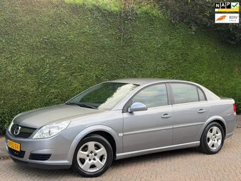 Opel Vectra 1.8-16V LAGE KM/RIJDT GOED/APK 12-2026/TREKHAAK!