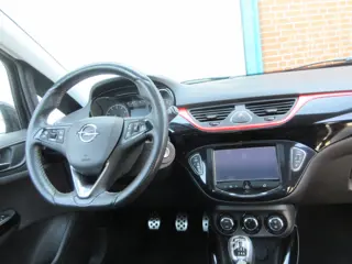Foto 18 van Opel Corsa 1.4-16V Cosmo GTC, Schuifdak, Stoelvw, LM, Cruise, APK 5-27