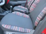 Foto 28 van Citroen C1 1.0 e-VTi Airscape Feel, Cruise, Stoelverw. Airco, Vouwdak, APK 6-27