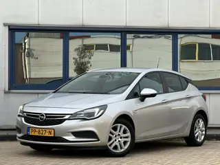 Opel Astra 1.0 Online Edition