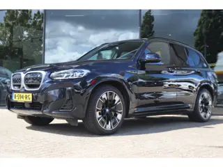 BMW iX3 EXECUTIVE M-SPORT 80 KWH SOH 96.8%| PANO | LEDER | CAMERA | MEMORY | CARPLAY | ACC