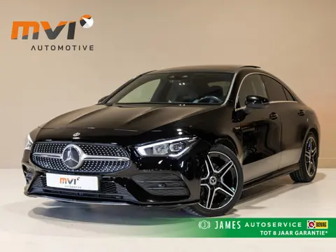 Mercedes-Benz CLA-klasse 180 AMG Line Premium Plus / 136pk / Panorama dak / Stoelverwarming / Leder 