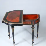 Foto 25 van Bijzonder fraaie wandtafel in wortelnoten met ebben en brons beslagen Boulle stijl ca 1910