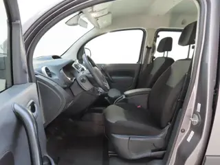 Foto 20 van Renault Kangoo Z.E. Maxi Airco | Navigatie | Cruisecontrole | Batterijkoop | 5 zitplaatsen