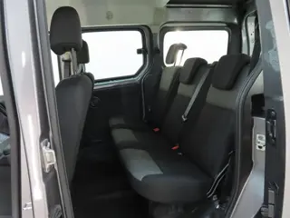 Foto 16 van Renault Kangoo Z.E. Maxi Airco | Navigatie | Cruisecontrole | Batterijkoop | 5 zitplaatsen