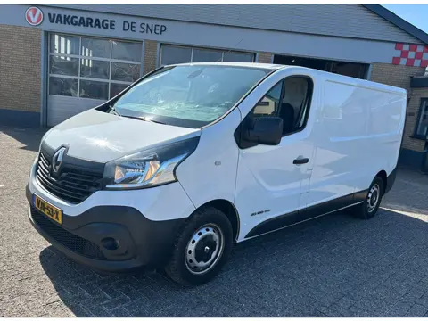 Renault Trafic 1.6 dCi T29 L2H1 Achteruitrijcamera, trekhaak, aftimmering, etc