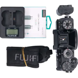 Tweedehands Fujifilm X-T5 Body Black CM7846
