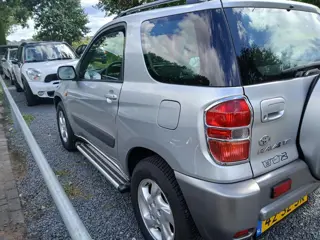 Foto 19 van Toyota RAV4 1.8-16V VVT-i 2001 APK6-2027 airco (bj 2001)