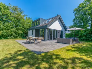 Luxe vakantievilla op een kleinschalig vakantiepark