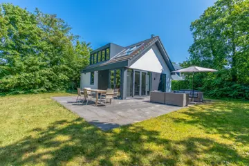 Foto 12 van Luxe vakantievilla op een kleinschalig vakantiepark