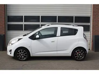 Foto 14 van Chevrolet Spark 1.0 16V LS Bi-Fuel Nieuwe Apk, LPG Af Fabriek, 5 Deurs, Licht Metalen Velgen, Airco.