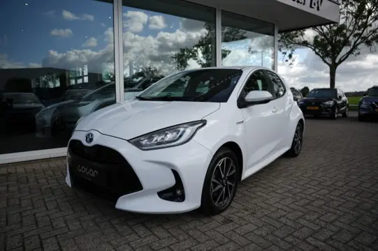 TOYOTA YARIS 1.5 HYB. Camera,Carplay, Trekhaak