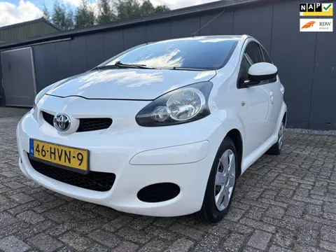 Toyota Aygo 1.0-12V Comfort AUTOMAAT/Elektr. ramen/APK!