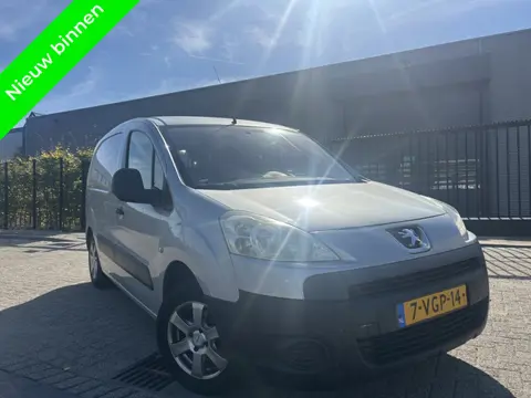 Peugeot Partner 120 1.6 HDI L1 Navi|Cruise|Airco|Bluetooth