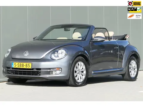 Volkswagen Beetle Cabriolet 1.2 TSI Design BlueMotion NAP Leder Carplay Stoelverwarming