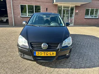 Foto 20 van Volkswagen Polo 1.4-16V Optive // Airco // Automaat // APK