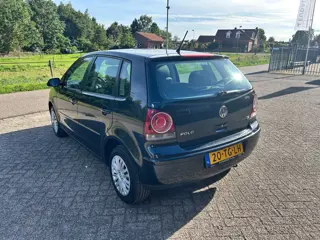 Foto 15 van Volkswagen Polo 1.4-16V Optive // Airco // Automaat // APK