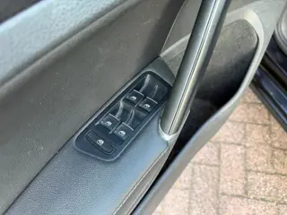 Foto 17 van Volkswagen Golf Variant 1.6 TDI - 2016 - Euro 6 - Diesel - Airco