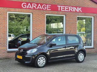 Foto 19 van Volkswagen Up! 1.0 BMT move up! 60PK 5drs airco, navi, carkit, elektr.ramen, dab