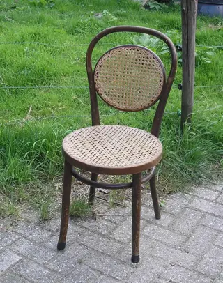 Stoel, oud - met prima zitting