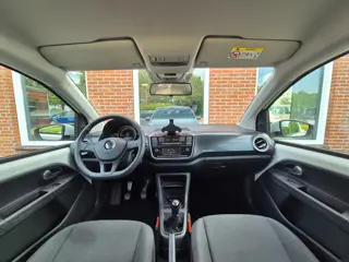 Foto 13 van Volkswagen Up! 1.0 65PK 5drs clima, cruise, pdc, camera, navi, elektr.ramen, regensensor