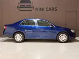 Foto 23 van Volkswagen Jetta 1.6 Comfortline cruise control bluetooth airco NAP