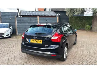 Foto 14 van Ford Focus 1.0 EcoBoost Trend 2013-NAP-Airco-Velgen-APK 2027