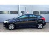 Foto 25 van Ford Focus 1.0 EcoBoost Trend 2013-NAP-Airco-Velgen-APK 2027