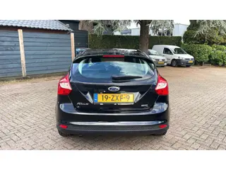 Foto 16 van Ford Focus 1.0 EcoBoost Trend 2013-NAP-Airco-Velgen-APK 2027