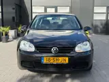 Foto 23 van Volkswagen Golf 1.6 FSI Turijn | Nieuwe APK | Trekhaak | CarPlay | Airco