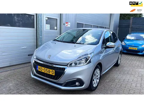 Peugeot 208 1.2 PureTech Urban Soul 2015-Navi-Airco-Cruise