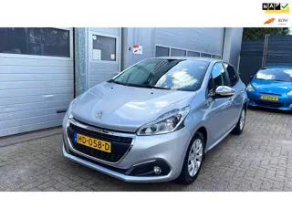 Peugeot 208 1.2 PureTech Urban Soul 2015-Navi-Airco-Cruise