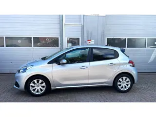 Foto 15 van Peugeot 208 1.2 PureTech Urban Soul 2015-Navi-Airco-Cruise