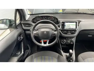 Foto 18 van Peugeot 208 1.2 PureTech Urban Soul 2015-Navi-Airco-Cruise