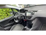 Foto 29 van Peugeot 208 1.2 PureTech Urban Soul 2015-Navi-Airco-Cruise