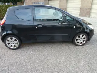 Foto 17 van Mitsubishi Colt 1.3 Heartbeat