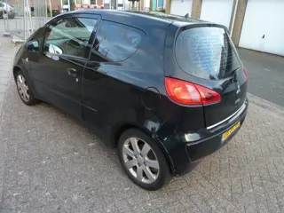 Foto 14 van Mitsubishi Colt 1.3 Heartbeat