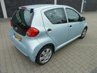 Foto 17 van Toyota Aygo 1.0-12V