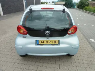 Foto 15 van Toyota Aygo 1.0-12V