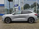 Foto 29 van Ford Kuga 2.5 PHEV ST-Line X | Panoramadak | Wegklapbare trekhaak | Head up Display | AGR-stoelen |