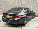 Foto 29 van BMW 5-serie 540i High Executive