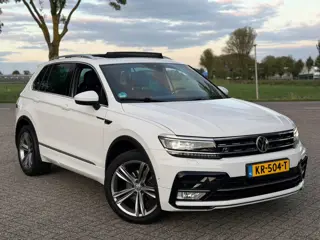 Volkswagen Tiguan 1.4 TSI 125PK (bj 11-2016) R-Line PANO|CAMERA|SEBRING 19”|XENON