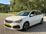 Foto 28 van Peugeot 308 SW 1.6 BlueHDI Executive (bj 2017) LED|PANO|FACELIFT|INCL BTW!