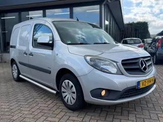 Foto 17 van Mercedes-Benz Citan 108 CDI BlueEFFICIENCY navigatie camera airco cruise controle elektrische pakket