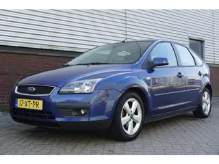 Ford Focus 1.6-16V Futura/Dealeronderhouden/IJskoude Airco/ APK Oktober 2027!