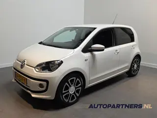 Volkswagen Up! 1.0 high up! BlueMotion - Airco - Navi